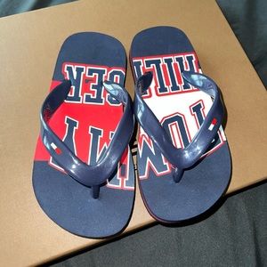 Tommy Hilfiger flip flops